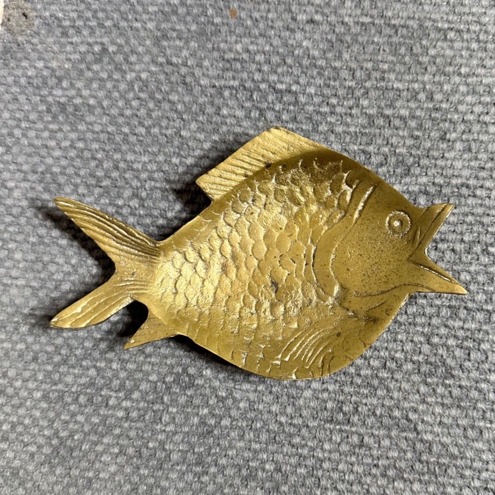 Vintage Solid Brass Fish Trinket Dish Retro Nautical Mid Century Gold Tone